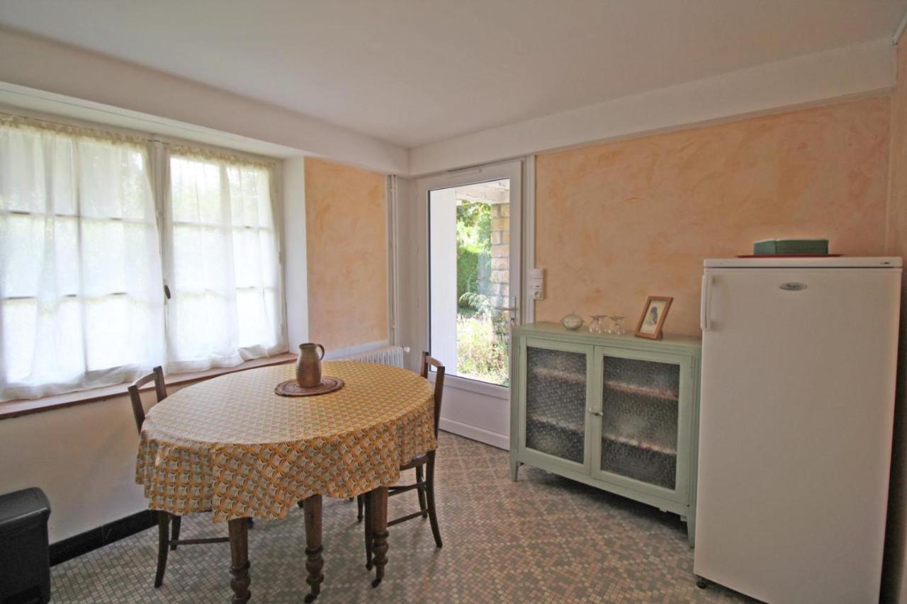 Bed and Breakfast Les Vieux Fourneaux Nantiat Esterno foto