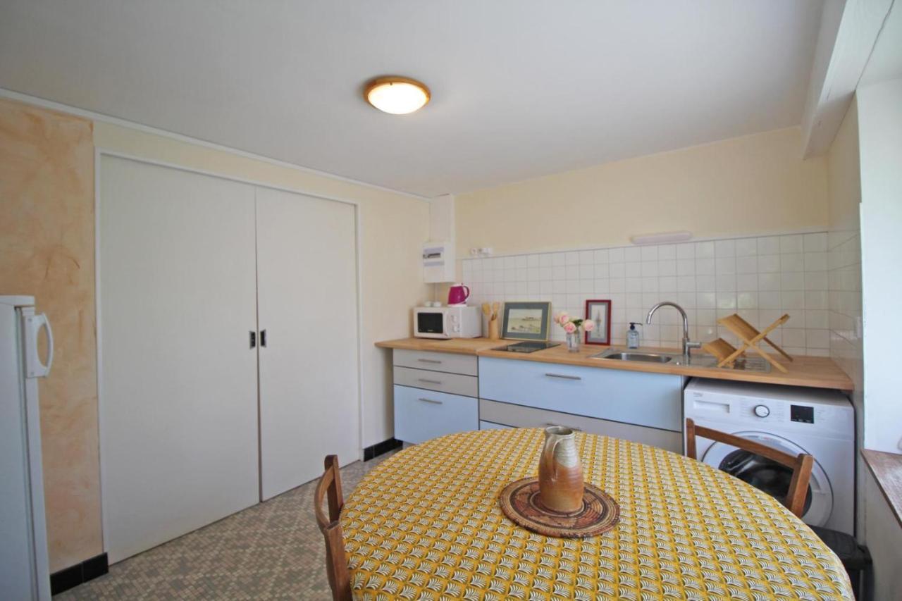 Bed and Breakfast Les Vieux Fourneaux Nantiat Esterno foto